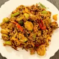 Quinoa cu varză de Bruxelles și ardei