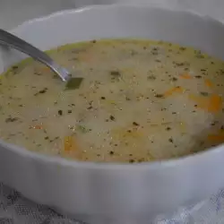 Supă cu iaurt