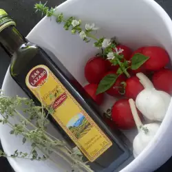 Ulei de măsline cu arome de plante