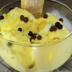 Înghețată de vanilie cu vanilie