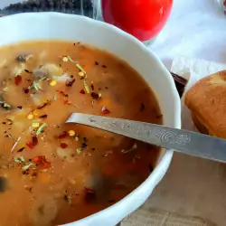 Supă cu ciuperci champignon