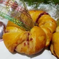 Covrigei de Crăciun cu zmeură