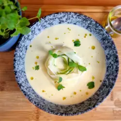 Supă crema de sparanghel alb