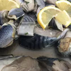 Pește marinat cu ulei