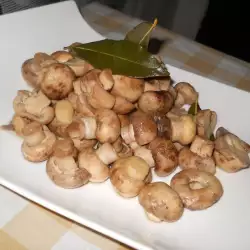 Ciuperci marinate, de casă