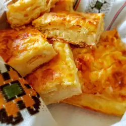 Plăcinte cu brânză si iaurt