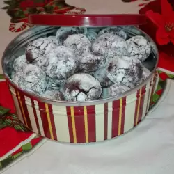 Biscuiți de crăciun cu zahăr pudră