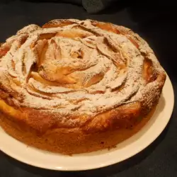 Pâine festivă cu mere și cremă Pasticcera