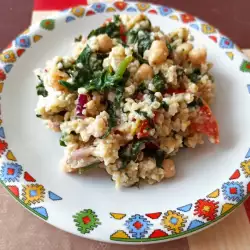 Salată de bulgur și spanac