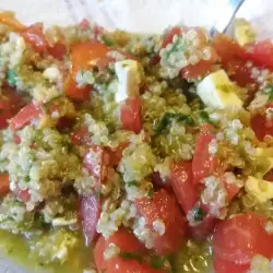 Salată de Quinoa