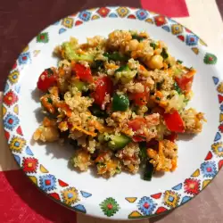 Salată de quinoa și dressing de muștar