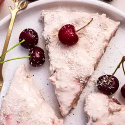 Cheesecake cu cireșe și skyr
