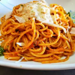 Spaghete cu roșii