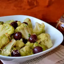 Salată de legume cu măsline