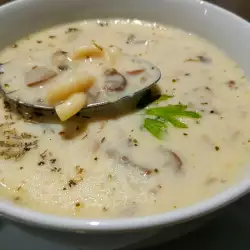 Supă de ciuperci turcească