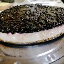 Cheesecake vegan cu lapte de cocos și afine