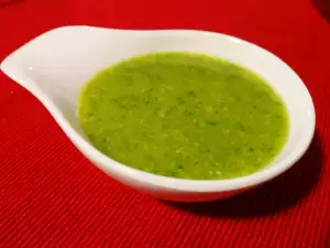 Pesto de casă, din busuioc