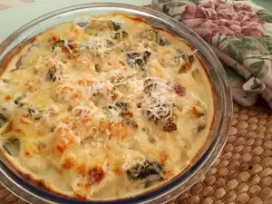 Broccoli și conopidă la cuptor cu umplutură de Bechamel