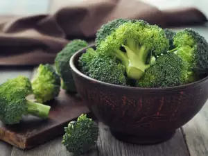 Cum se păstrează broccoli?