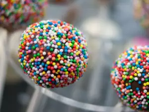 Cake pops de Revelion- dulciuri pe băț