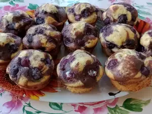 Brioșe de cacao cu cireșe