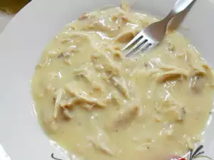 Fricassee (ciulama) cu carne albă