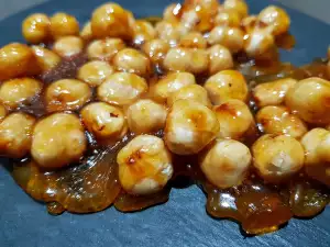 Cum se caramelizează alunele de pădure?