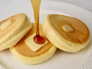 Clătite pufoase japoneze