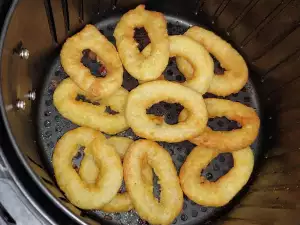 Calamari prăjiți în friteuza cu aer