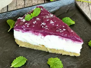 Keto cheesecake cu cremă de afine