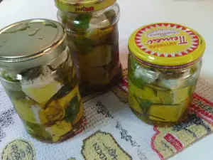 Brânză marinată