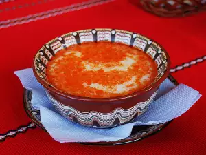 Ciorbă de burtă clasică, cu lapte proaspăt