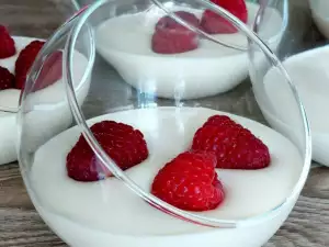 Panna cotta cu vanilie - rețetă keto