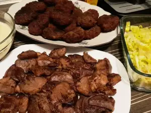 Limbă de porc prăjită cu unt