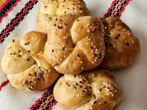 Chifle delicioase cu brânză, în friteuza cu aer