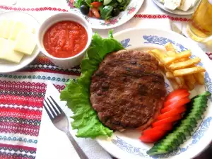 Pleșcaviță umplută, învelită în prapure