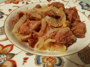 Carne de curcan înăbușită