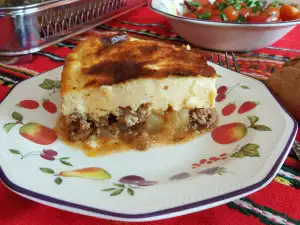 Cuvertură pufoasă pentru musaca