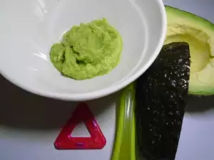 Piure cu avocado, pentru bebeluși