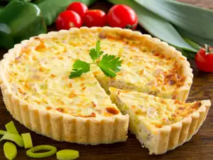 Clasica tartă Quiche Lorrain