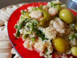 Salată mediteraneeană de quinoa