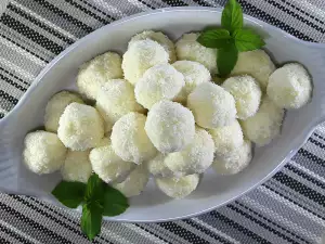 Bomboane de casă Raffaello