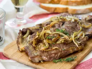 Friptură din carne de porc marinată, la cuptor