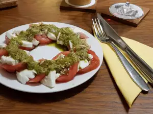 Salată Caprese