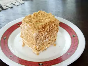 Tort franțuzesc de casă cu biscuiți