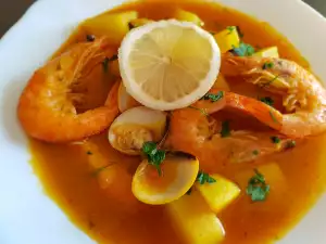 Supă mediteraneeană cu midii și creveți