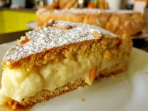 Prăjitură delicioasă cu cremă de vanilie