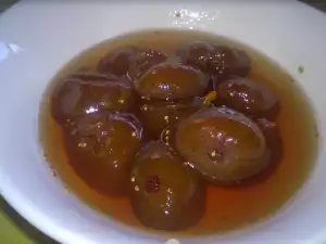 Dulceață gustoasă din smochine întregi