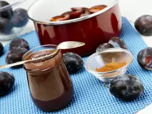 Dulceață de prune vinete