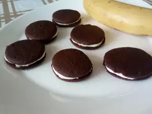 Prăjituri cu cremă de banane